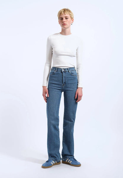 Moxy Straight Jean