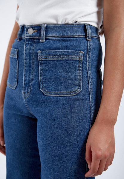 Moxy Straight Patch Pocket