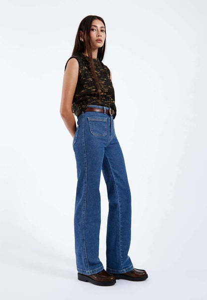 Moxy Straight Patch Pocket